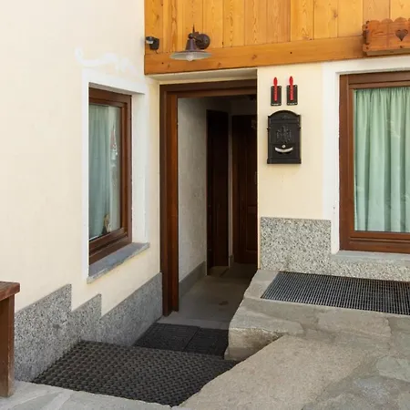 La Maison De Elisa - A Pochi Passi Dallo Sci Apartment Courmayeur