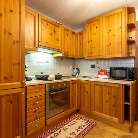 Apartment La Maison De Elisa - A Pochi Passi Dallo Sci Courmayeur